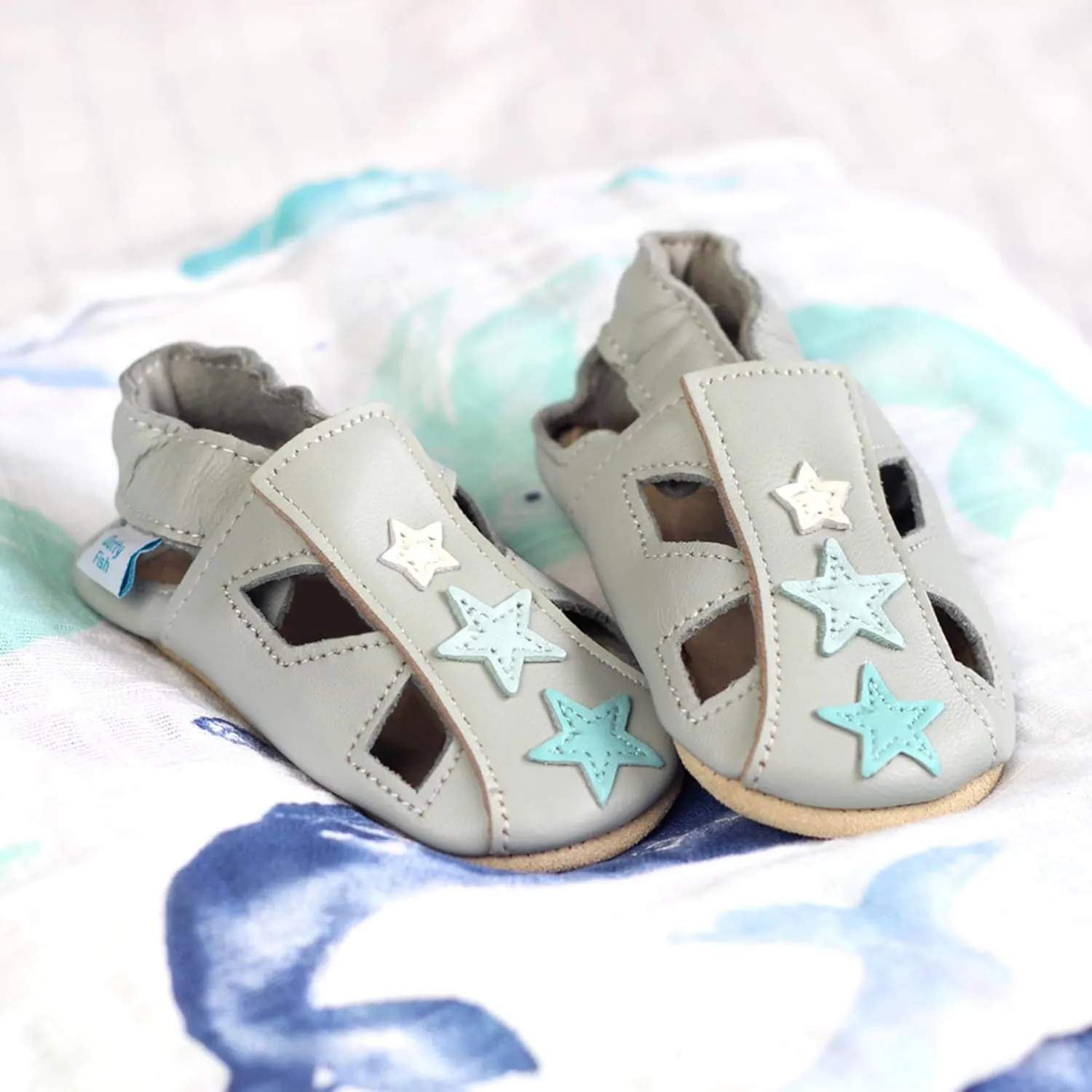 Dotty Fish Infant and Toddler Soft Leather Sandals ?C Barefoot-Friendly, Non-Slip Suede Sole, Podiatrist Recommended, Breathable Baby-Safe Leather, British Brand ?C Fits 0?C4 Years